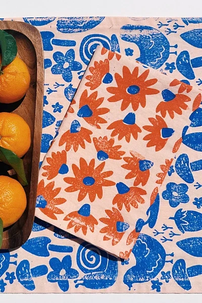 Julie Peach Block Printed Coneflower Napkin Set In Pink At Urban Outfitters