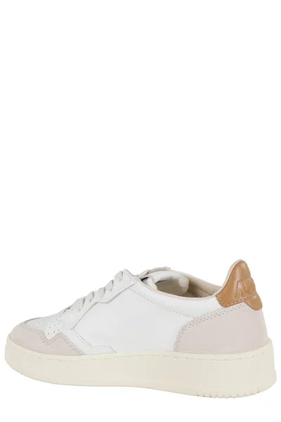 Autry Medalist Low Sneaker In White