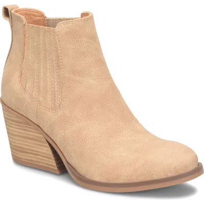 Korks Hadley Block Heel Bootie In Brown