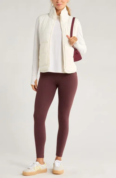 Zella Packable Quilted Vest In White
