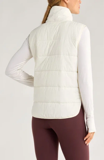 Zella Packable Quilted Vest In White