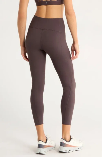 On Studio Crop Leggings In Burgundy