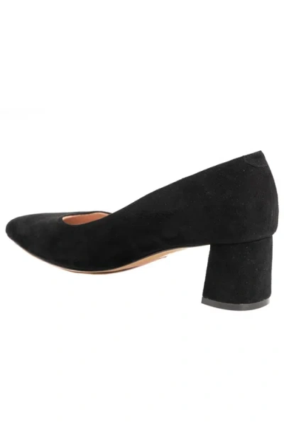 Ally Shoes Lower Block Heel Pump In Black