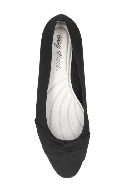 Easy Street Women's Lyanna Block-heel Slip-on Pumps In Black