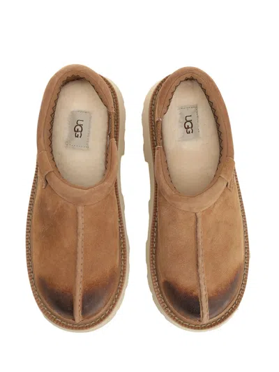 Ugg Chunky Sole Round Toe Slippers With Stitch Detailing In Brown