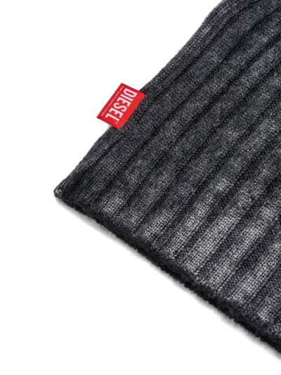 Diesel Abito Tubino In Lana Merino A Coste In Black