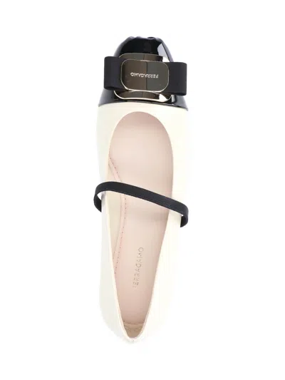 Ferragamo Bicolor New Vara Plate Ballerinas In Multi