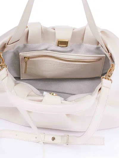 Themoirè Athena In White