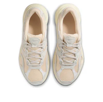 Nike Al8 Sneaker