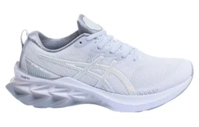 Asics (wmns)  Novablast 2 'white'