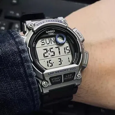 Casio G-shock Digital 'black Silver'