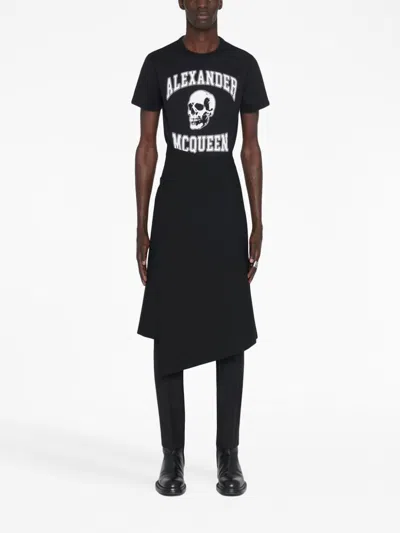 Alexander Mcqueen Men Cotton T-shirt With Logo In Black