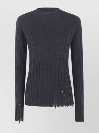 Uma Wang Ribbed Frayed-hem Sweater In Blue