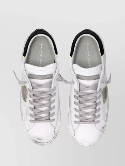Philippe Model Prsx Low Sneakers In White Leather In Animal Print