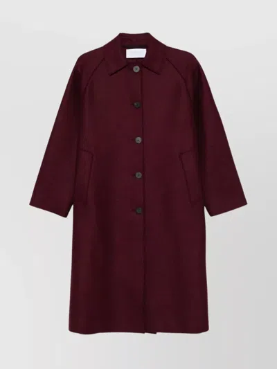 Harris Wharf London Wool Raglan Sleeve Coat With Welt Pockets In Red