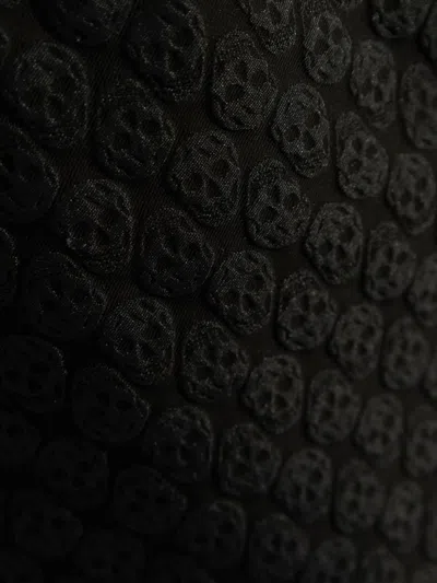 Alexander Mcqueen Skull Jacquard Pattern Shorts In Black