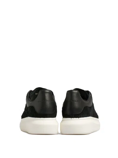 Alexander Mcqueen Men Black Low Top Sneakers With Chunky Sole In Leather Man