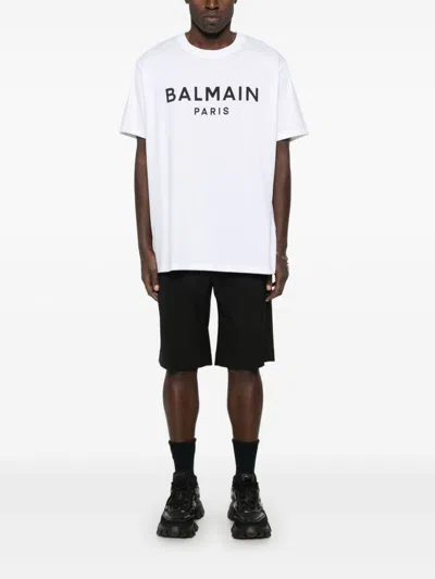 Balmain White Crewneck T-shirt With Contrasting Logo Lettering Print In Cotton In White