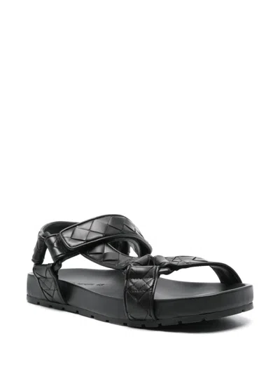 Bottega Veneta Trip Leather Slides In Black