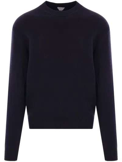Bottega Veneta Cashmere Pullover With Leather Intreccio Patch In Blue