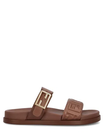Fendi Slide Sandals With Buckle Detail And Flat Sole In Brown