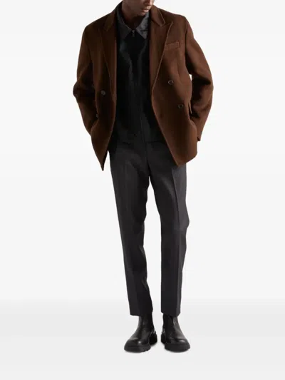Prada ピークドラペル ダブルジャケット In Brown