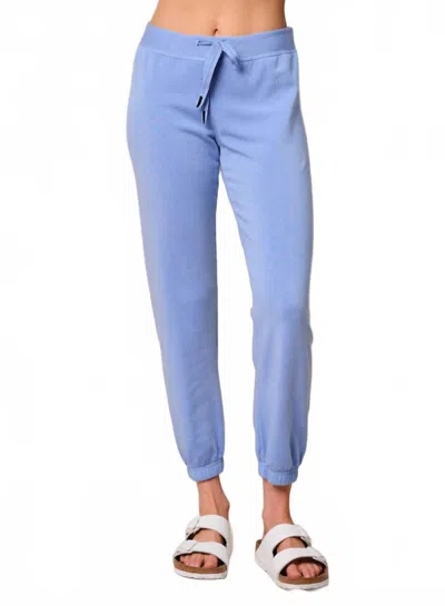 Stateside Softest Fleece Drawstring 3/4 Sweatpant In Summer Sky In Blue