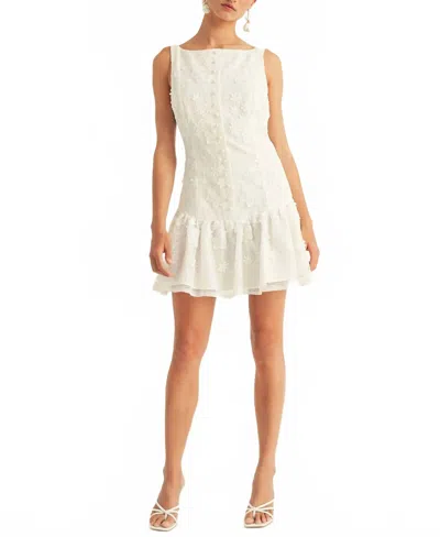 Arose Studio Capri Dress In White In White
