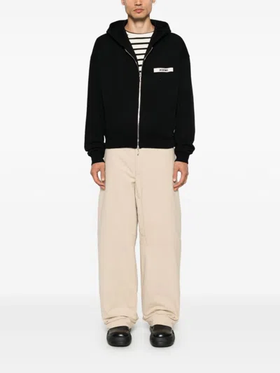 Jacquemus The Gros Grain Zip-up Hooded Sweatshirt In Black