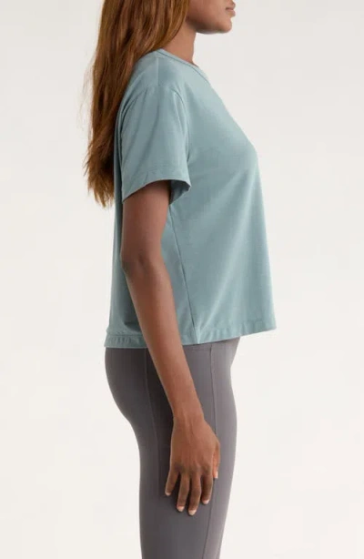 Free Fly Elevate Boxy T-shirt In Blue