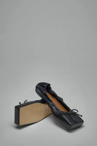 Jacquemus Les Ballerines Ballet Flats In Black