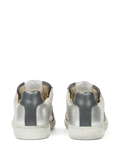 Maison Margiela Contemporary Low Top Sneakers With Contrast Panels In Silver