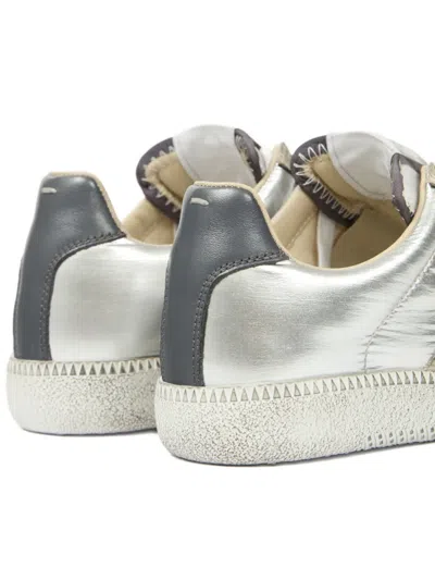 Maison Margiela Contemporary Low Top Sneakers With Contrast Panels In Silver