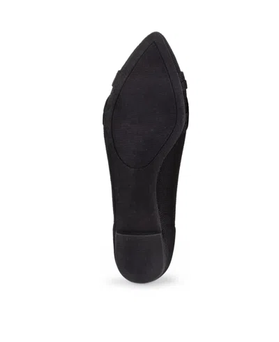 Tahari Catalina Pointed Toe Knit Flat In Black