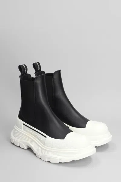 Alexander Mcqueen Chunky Outsole Cap Toe Chelsea Boots In Black