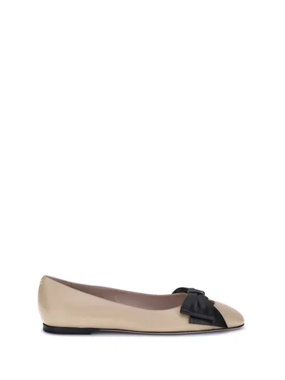Valentino Bow-detail Leather Ballet Flats In Neutral