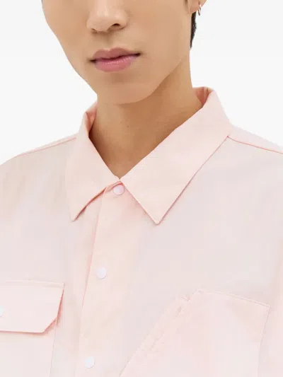 双口袋长袖衬衫