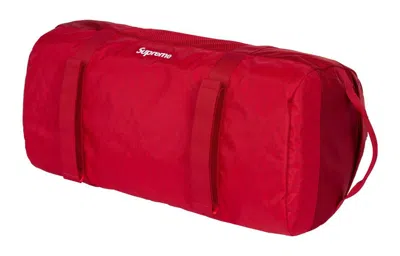 Supreme Logo-print Mesh-panel Duffle Bag In Red