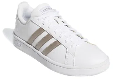 Adidas Originals (wmns) Adidas Grand Court 'platinum Metallic' In White