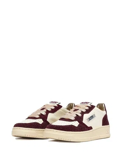 Autry Sneakers Medalist Low In Avory And Burgundy Glittered Leather. In Brown