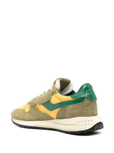Autry Low Top Sneakers In Brushed Calf Suede In Multi