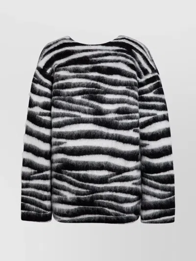 Marc Jacobs Wool Blend Zebra Patterned V Neck Jumper In Black