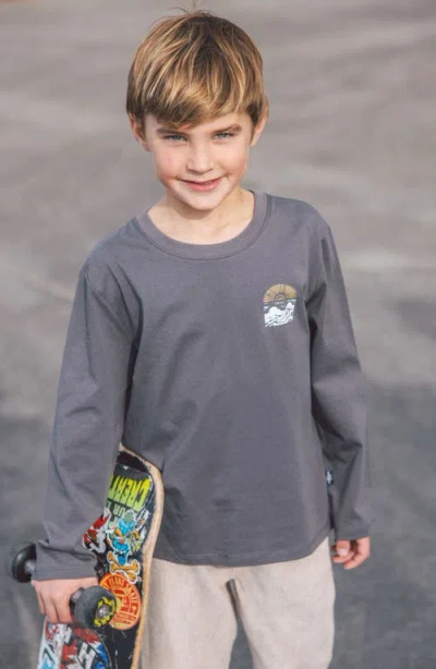 Feather 4 Arrow Kids' Outside Long Sleeve Graphic T-shirt In Gray