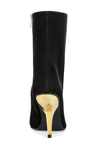 Azalea Wang Quinney Pointed Toe Bootie In Black
