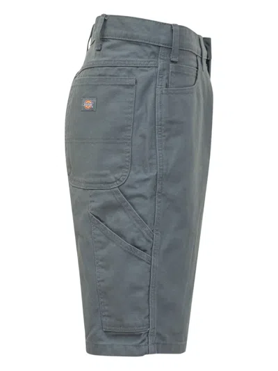 工装多口袋短裤