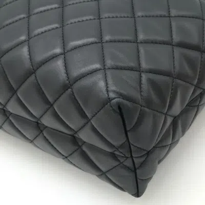 Pre-owned Chanel Black Leather Shoulder Bag Tote Bag ()
