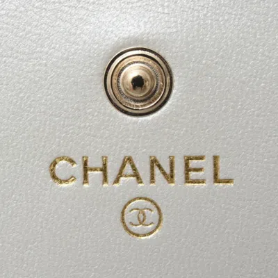 Pre-owned Chanel Matelasse Silver Gray Leather Long Wallet (bi-fold) ()