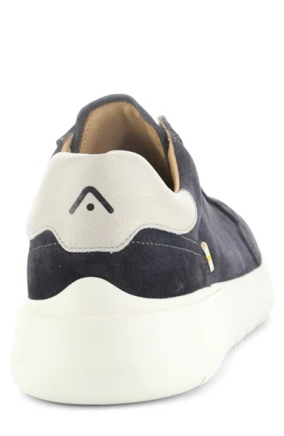 Ambitious 13721a Low Top Sneaker In Black