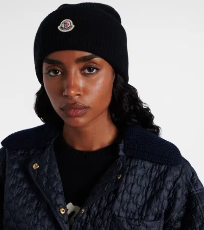 Moncler Ribbed Knit Carded Wool Beanie With Felt Logo Patch In Black