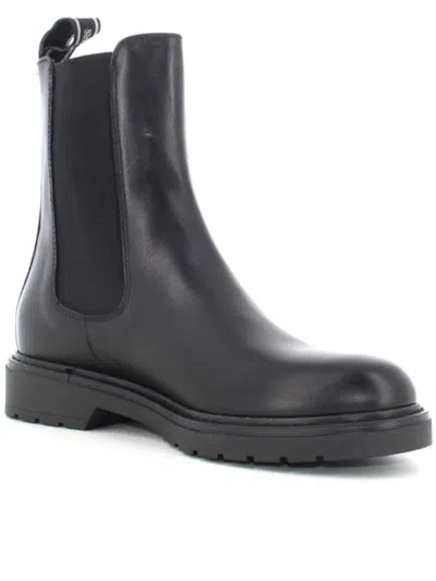 Nero Giardini Elastic-panel Chelsea Boots In Black
